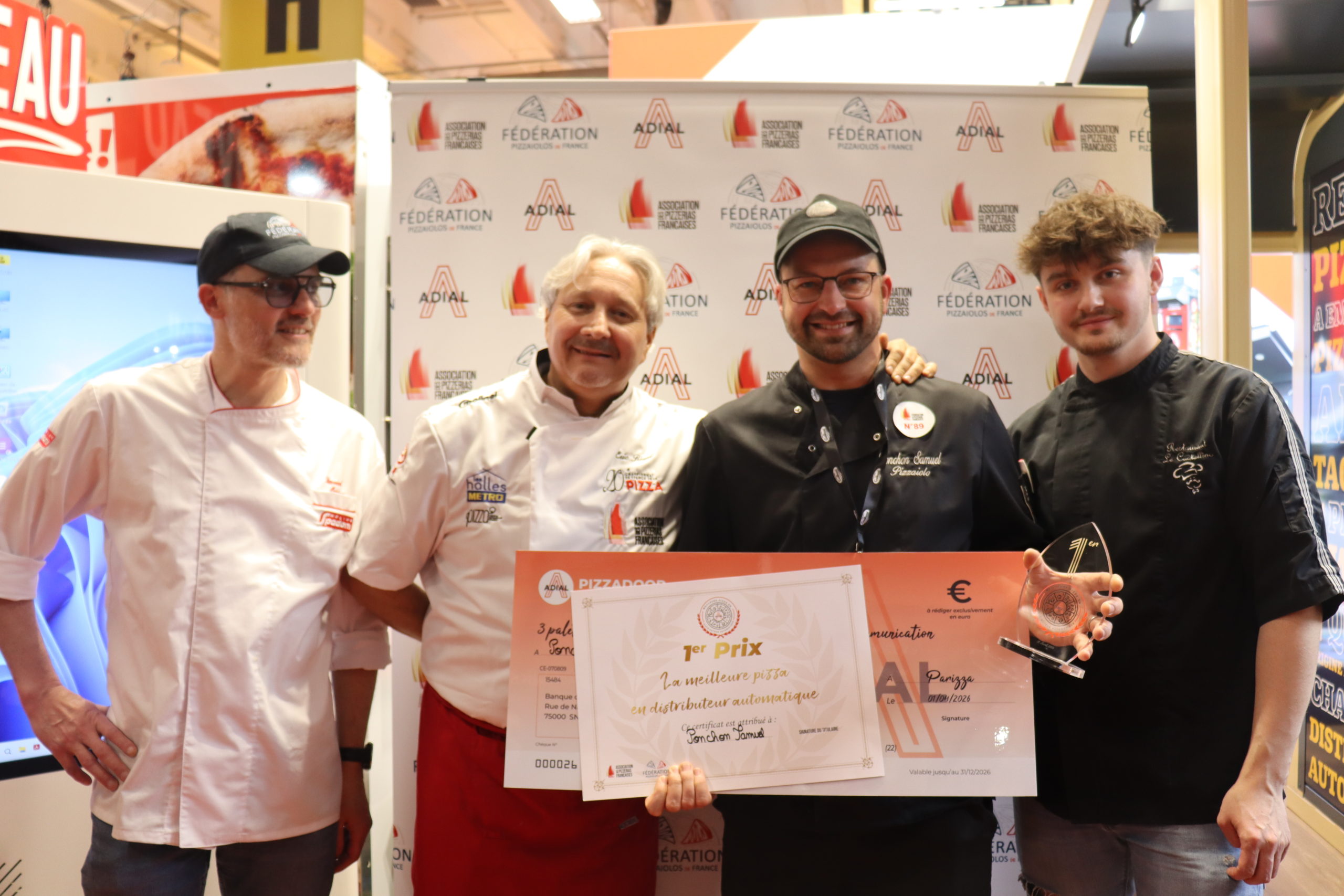 STREET PIZZ' : Le 500ème PIZZADOOR est à Marseille ! - Adial France